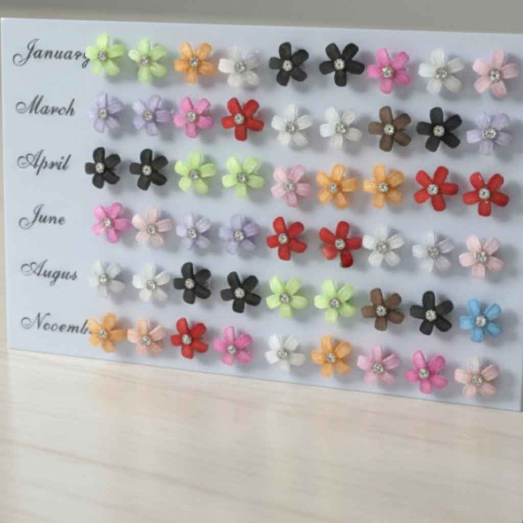 Flowers shape studs 36 pair
